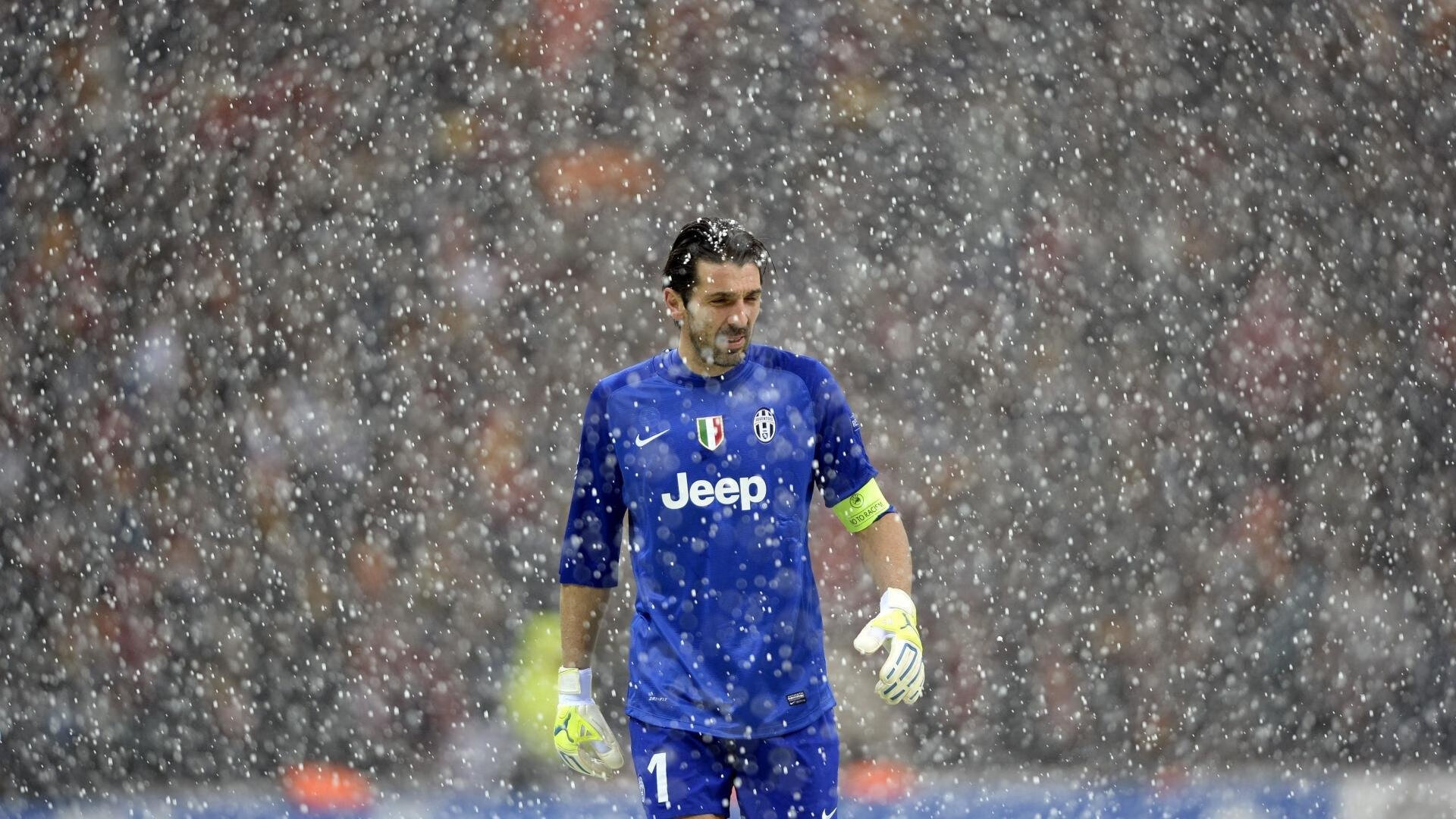 “青训场地全面升级，满足日益增长的训练需求”，青训要求